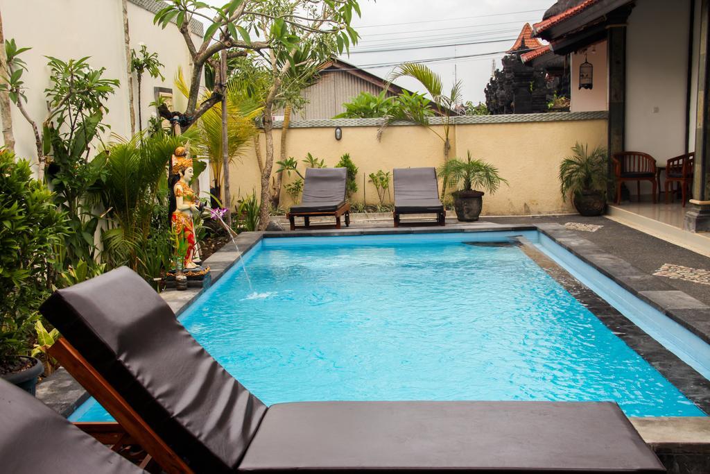 Nyoman Guesthouse Canggu Exterior foto